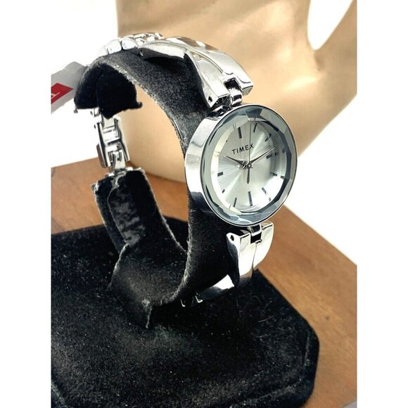 Timex Women's Watch TW2T49400 Quartz Silver Dial Stainless Steel 26mm - Picture 13 of 13